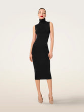 SEAMLESS WOOL DRESS
